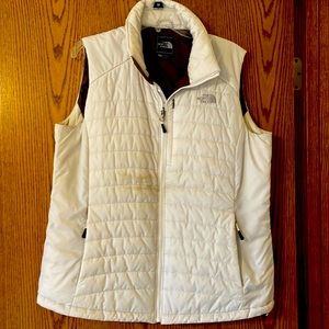 North face women vest